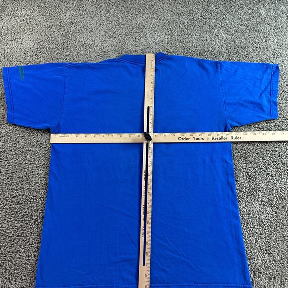 Spider Man Shirt Mens Medium Blue Red Short Sleeve Universal Studios Super Hero* - Picture 8 of 12